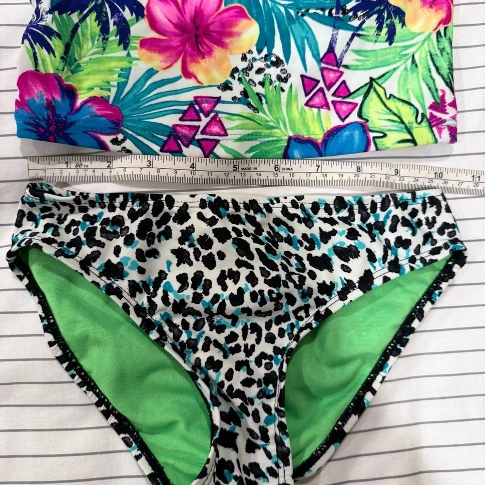 Breaking Waves Girl's 2 Piece Hawaiian Animal Print Swim Suit size 6
